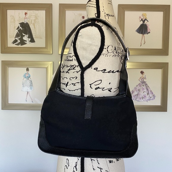 ✨SOLD!✨SALE✨Gucci Jackie O RARE! Leather Nylon Bag - Picture 4 of 16